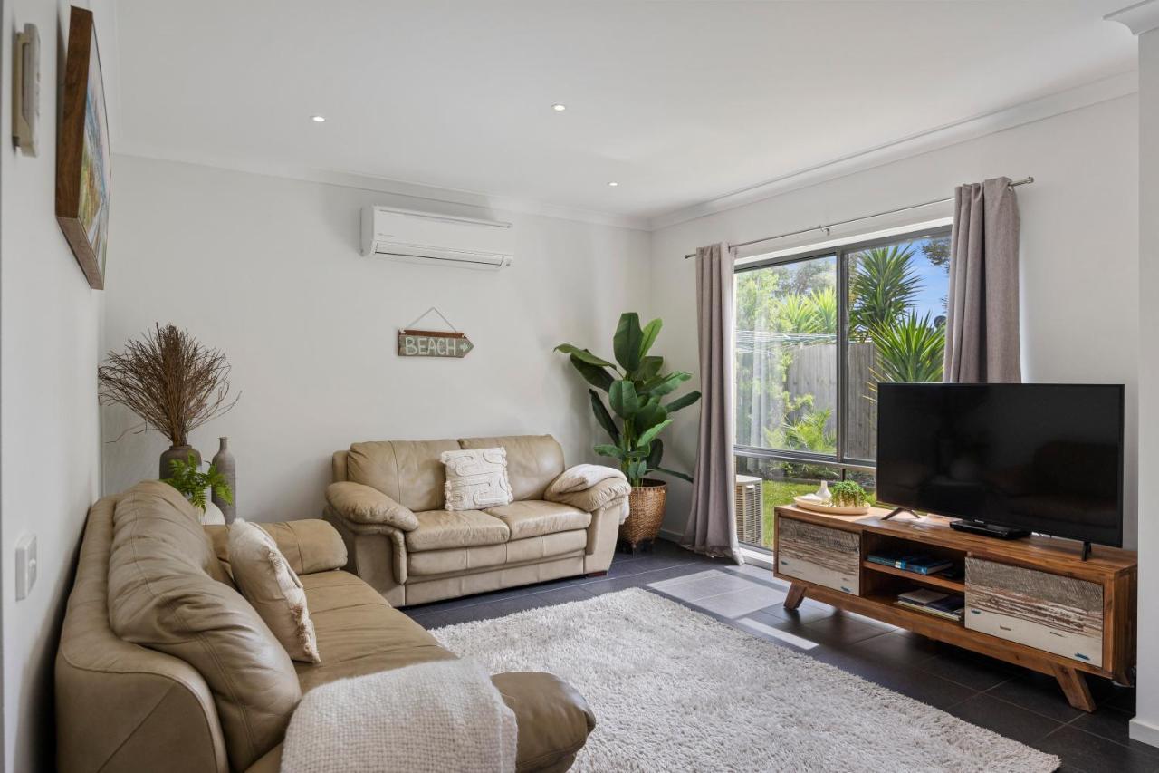 Island Cove Villas Cowes Bagian luar foto