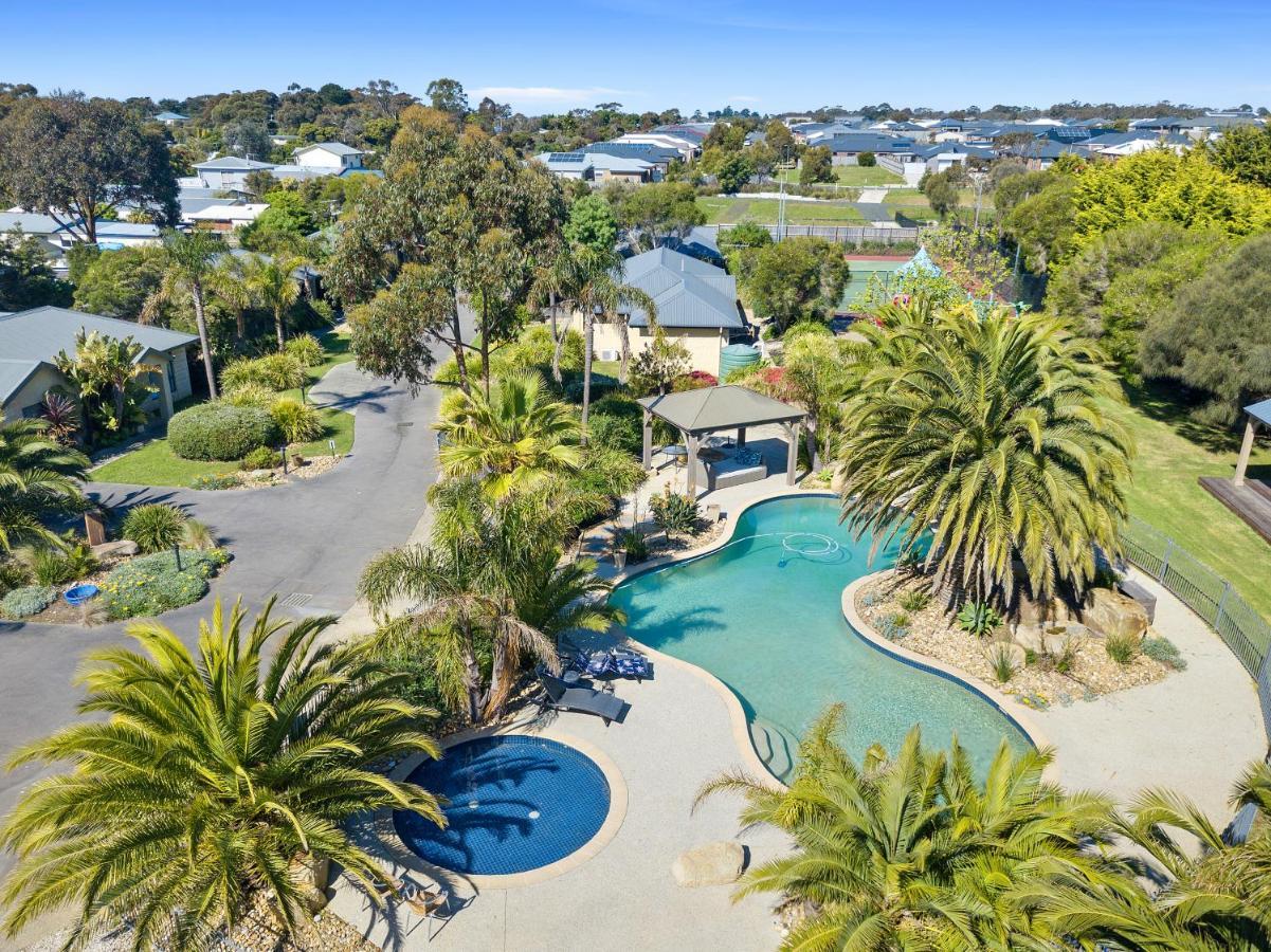 Island Cove Villas Cowes Bagian luar foto