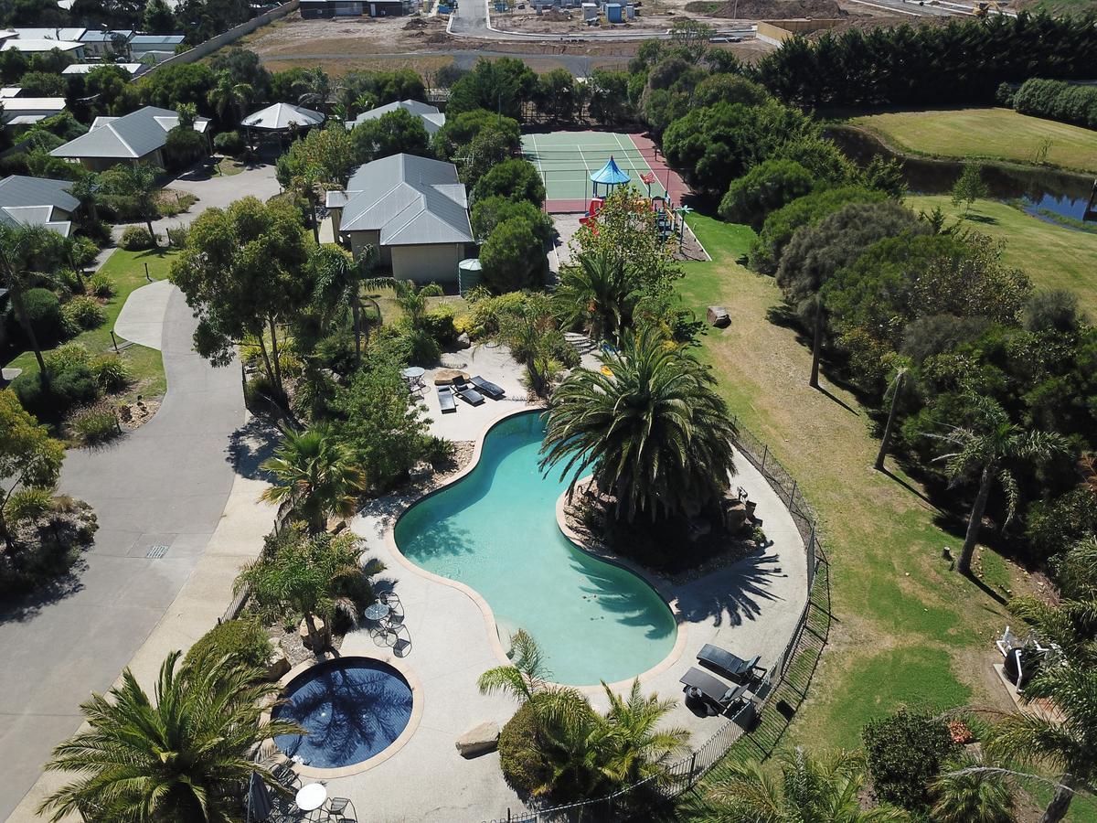 Island Cove Villas Cowes Bagian luar foto